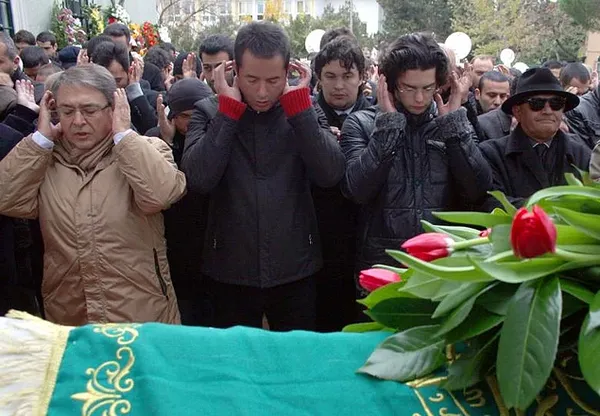 Acun Ilıcalı'yı kahreden haber: Olcay Ilıcalı hayatını kaybetti-3