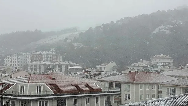 Son dakika: İstanbul'da beklenen kar yağışı başladı! Meteoroloji saat verip uyardı-4