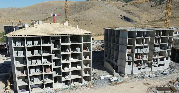 Son dakika: Çevre, Şehircilik ve İklim Değişikliği Bakanı Mehmet Özhaseki: Deprem konutları 9 şiddetindeki depreme dayanıklı yapılıyor