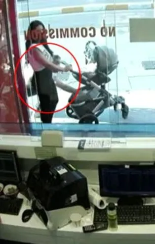 Turist çift hayatının şokunu yaşadı! Kaşla göz arasında çaldı