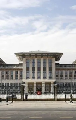 Külliye'nin tam karşısına yapılacak