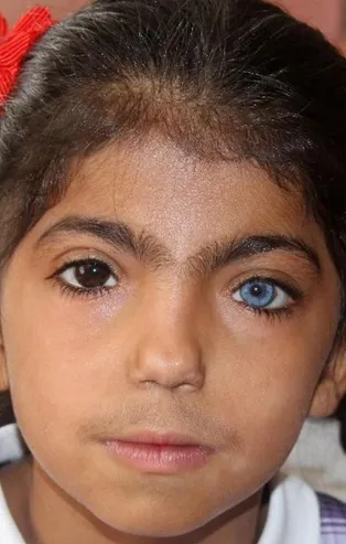 8 yaşındaki Nurcan Berk görenleri şaşkına çeviriyor