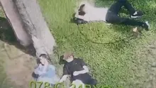 Taksim Gezi Parkında film gibi hırsızlık: Uyuyan adamın yanına sürünerek yaklaşıp telefonunu çaldı!