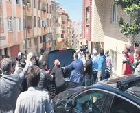 CHP’li İBB Başkanı Ekrem İmamoğlu’na dev protesto! Arbedede yaralanan Ayşe Topçu’nun kolu kırıldı