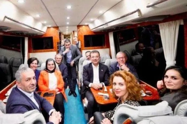 Hilal Kaplan'dan çarpıcı Ekrem İmamoğlu-Nagehan Alçı yazısı: Bir çuval PR'ı berbat etmek
