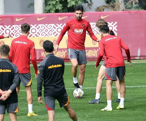 Galatasaray'da Torrent sonrası ikinci yardımcı hoca krizi! Okan Buruk'un kaderi Fatih Terim gibi mi olacak?-2