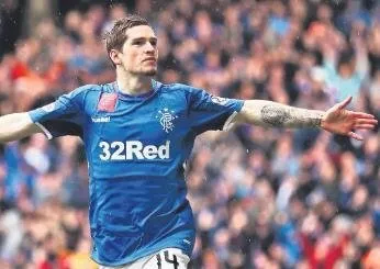 transfer-taaruzu-kent-ile-anlasan-fener-3-yildizla-masada-1684536364324.jpeg Transfer taaruzu: Kent ile anlaşan Fener 3 yıldızla masada!-2