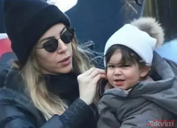 Kenan İmirzalıoğlu ve Sinem Kobal'ın ikinci kızları korkutmuştu! Hastaneye kaldırılan 20 günlük Leyla bebeğin sağlık durumu nasıl? - 22