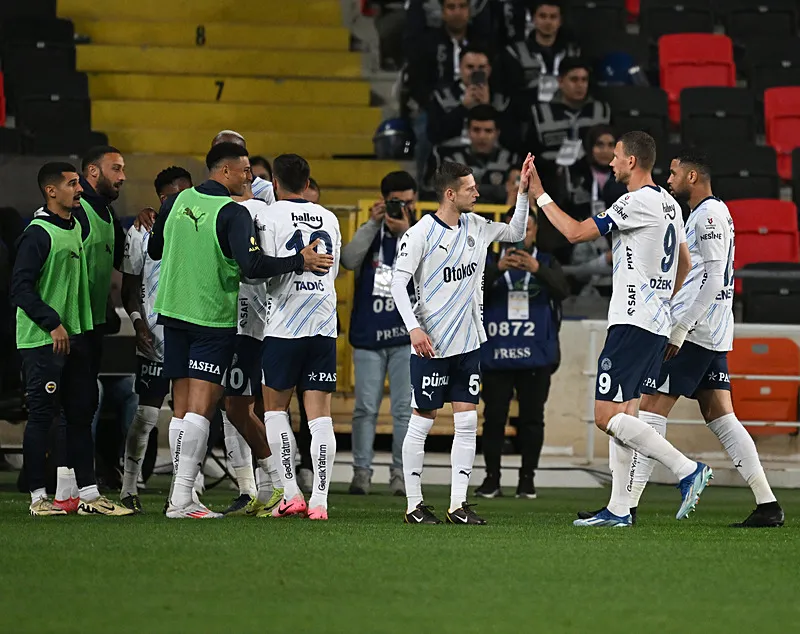 Fenerbahçe'den milli takımı deviren yıldız için transfer hamlesi - 2