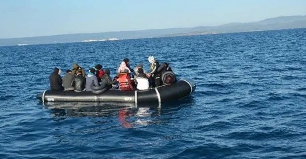 Türk kara sularına itilen 55 düzensiz göçmen Ayvalık açıklarında kurtarıldı