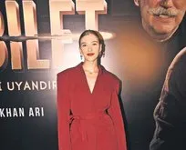 Oyuncu Melisa Döngel’den aşk açıklaması!