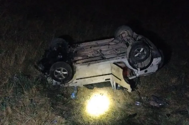 Gece yarısı feci kaza! Otomobil traktöre çarptı: 3’ü çocuk 9 yaralı