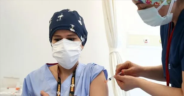 SON DAKİKA: Sağlık Bakanı Fahrettin Koca’dan aşı açıklaması: 30 Temmuz’da 1 Milyon 410 Bin 562 doz uygulandı