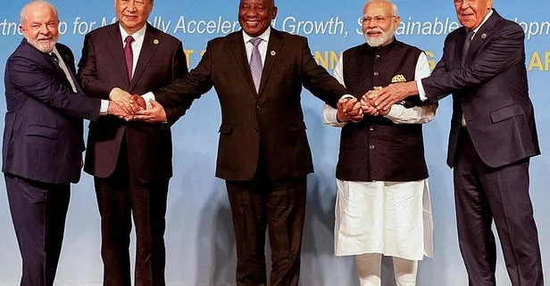 Çin Devlet Başkanı Şi'nin BRICS diplomasisi! "Küresel adaleti ve eşitliği savunma" vurgusu