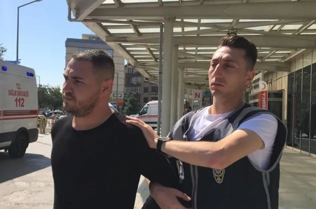 Irkçı Ümit Özdağ'dan yeni Suriyeli yalanı! Gerçek bambaşka çıktı