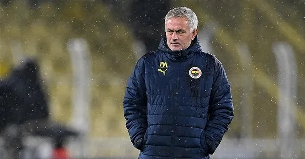 Fenerbahçe Teknik Direktörü Jose Mourinho PFDK'ya sevk edildi