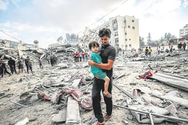 Soykırımcı İsrail tarafından katledilen 19 yaşındaki stajyer doktorun son mesajı yürekleri sızlattı: Dünyanın tamamını affetmeyeceğiz-3