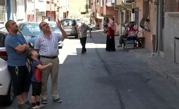 kagithanede-aci-olay-balkondan-dusen-cocuk-hayatini-kaybetti-1655980100418.jpeg Kağıthane'de acı olay! Balkondan düşen çocuk hayatını kaybetti-1