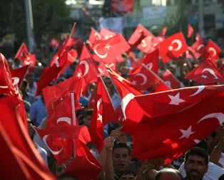 Suruçta binlerce kişi teröre lanet yağdırdı