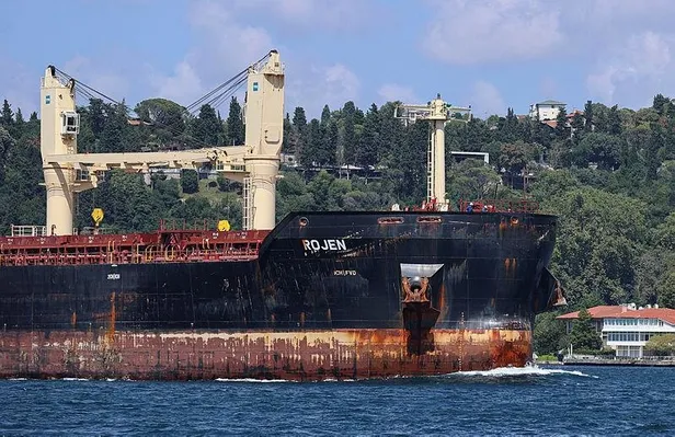 Tahıl koridorunda gemiler bir bir yola çıkıyor! 4 gemi daha Ukrayna limanlarından ayrıldı-3