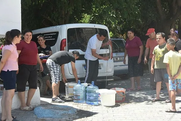 CHP'li belediye vatandaşa kabusu yaşatıyor! Halk 10 gündür susuz kalmış durumda-5