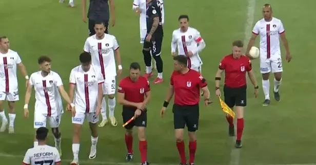 TFF 2. Lig'de olay! Elazığspor - Vanspor maçı tatil edildi