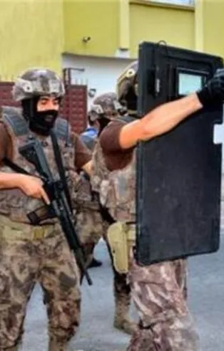 Adana'da kaçakçılık operasyonu!