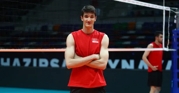 Efe Mandıracı kimdir, boyu kaç? Milli voleybolcu Efe Mandıracı kaç yaşında, hangi takımda oynuyor?