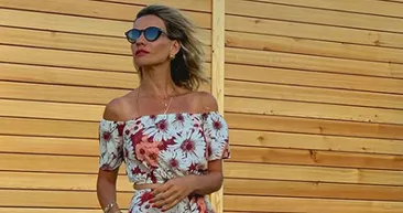 Esra Erol ikiziyle fotoğrafını paylaştı sosyal medya ikiye bölündü! İşte Esra Erolun...