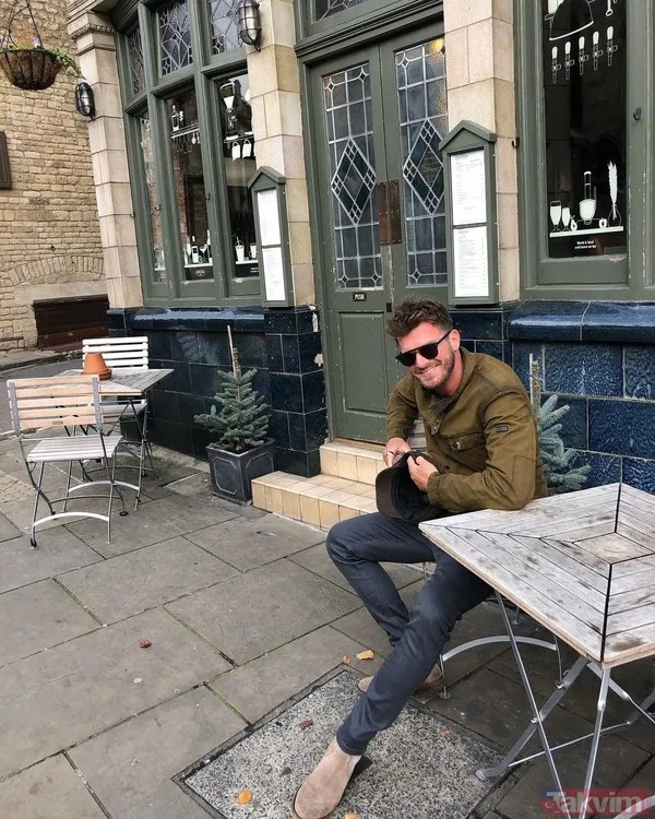 7 yıl önce Başak Dizer’le evlenen Kıvanç Tatlıtuğ’dan evlilik itirafı: Bitmesi gerekiyordur, biter! Beren Saat'in partneri... - 7