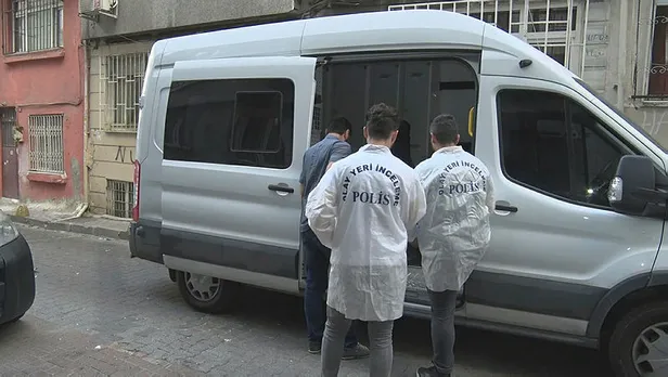 İstanbul'da dehşet! Kafasına poşet geçirip öldürdüler-1