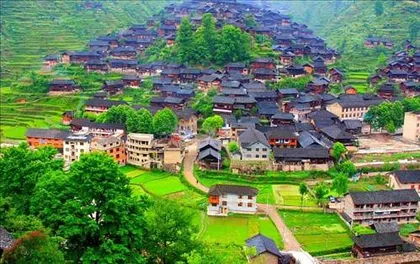 Çin’de Doğa Harikası Bir Köy ’Miao’