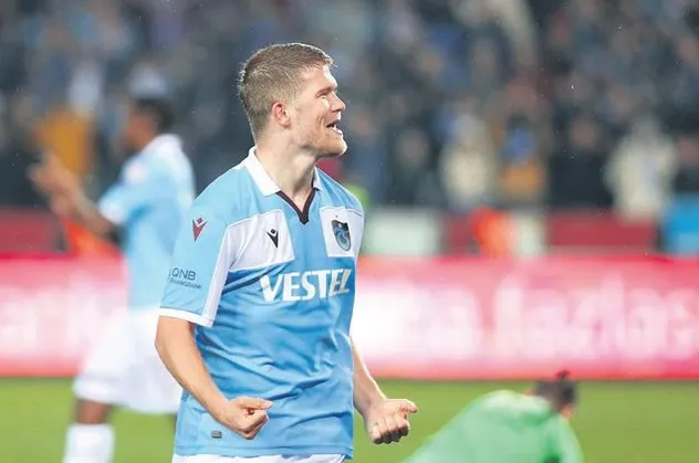 Akyazı’da dev gala! Sezonun ilk büyük maçında Trabzonspor ile Galatasaray karşı karşıya gelecek