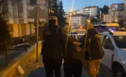 Son dakika: DEAŞ'a 9 ilde eş zamanlı operasyon: 28 kişi yakalandı-5