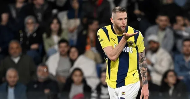 Fenerbahçe'de gövde gösterisi başlıyor! 3 isim açıklanacak