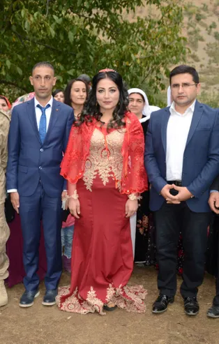 Asker ve aşiret kızı evlendi!