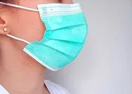 Kovid-19 ülkeler arası maske savaşı başlattı! Türkiye ise ücretsiz dağıtıyor