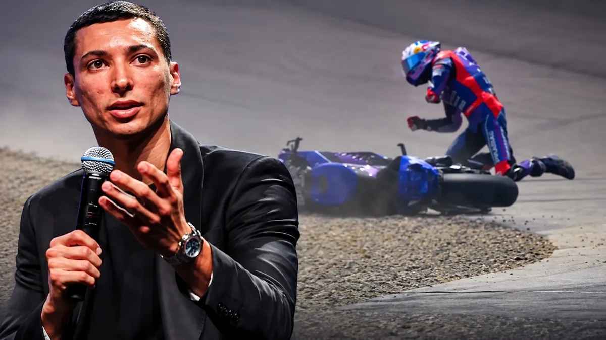 milli-motosikletci-toprak-razgatlioglu-sezonu-kapatti-26-ekimde-ameliyat-olacak-1792490699543.jpeg Toprak Razgatlıoğlu Endonezya Grand Prix'sinde omzundan sakatlandı (Fotoğraf yapay zeka ile birleştirilmiştir)