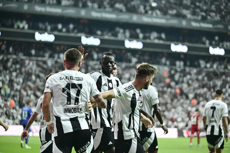 Beşiktaş'ta yaprak dökümü! 5 yıldıza veda - 4