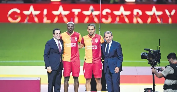 Dursun Özbek’ten Osimhen ve Sane için düzenlenen imza töreninde çarpıcı açıklamalar: 6. yıldız için yola çıkıyoruz