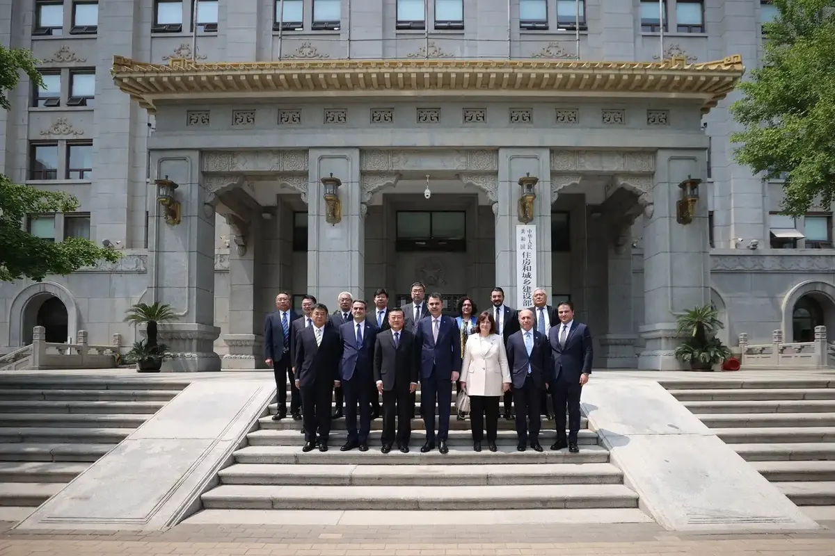 turkiye-ve-cin-arasinda-ortak-calisma-grubu-bakan-kurumdan-cop31-temaslari-is-birligi-icinde-olacagiz-1778669690253.jpeg Türkiye ve Çin arasında ortak çalışma grubu! Bakan Kurum'dan "COP31" temasları: "İş birliği içinde olacağız"-4