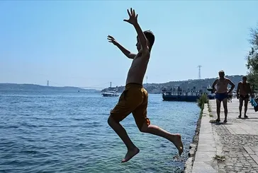 Tarihe geçti! 55 yılın en sıcağı