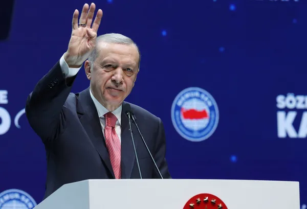 son-dakika-memur-ve-emekliye-baskan-erdogandan-buyuk-mujde-zam-orani-yuzde-30a-yukseltildi-1672829971482.jpg Son dakika: Memur ve emekliye Başkan Erdoğan'dan büyük müjde: Zam oranı yüzde 30'a yükseltildi-2