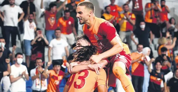 St. Johnstone’ı 4 golle deviren Galatasaray play-off turuna yükseldi