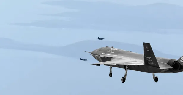 KIZILELMA kritik virajı döndü: F-16 testinde tam isabet!