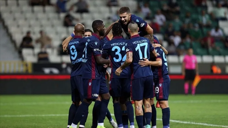 en-cok-kazanan-kulupler-aciklandi-turkiyeden-tek-takim-listede-1775292904155.jpg Galatasaray, Fenerbahçe ve Beşiktaş'ı geride bıraktı: Türkiye'den tek takım global listede-6