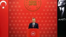 Ekrem İmamoğlu’na fotoşok! Özgür Özel’den Cumhurbaşkanlığı Aday Ofisi’nde aday benim pozu