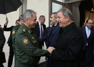 Son dakika: Bakan Akardan Rusya Savunma Bakanı Şoygu ile İdlib görüşmesi