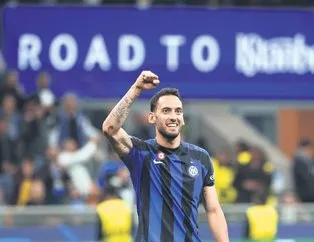 Çalhanoğlu tarihe geçti