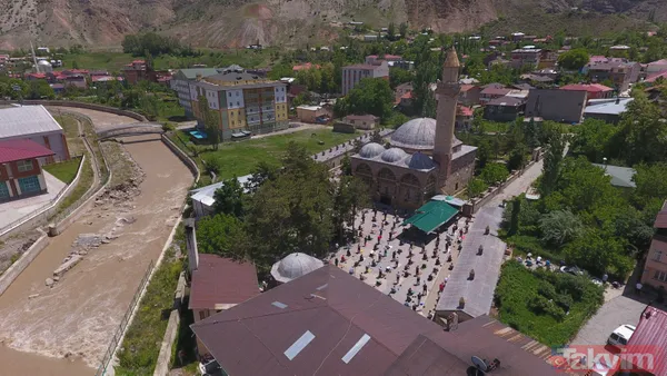 Koronavirüs sonrası ilk cuma namazı! Türkiye'nin dört bir yanından görüntüler geldi - 12